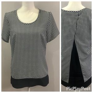 Michael Kors short sleeve blouse.     Size M